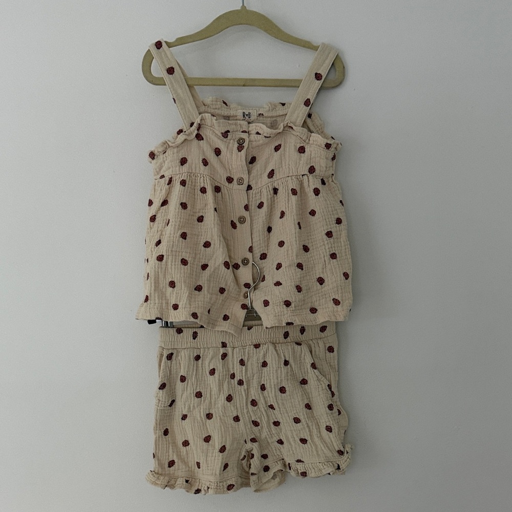 R&B ladybug print sleeveless top / shorts Set in muslin size 4-5T